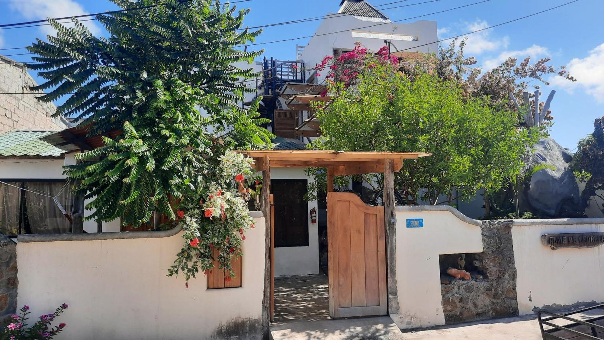 Alma De Cedrela Appartement Puerto Ayora  Buitenkant foto