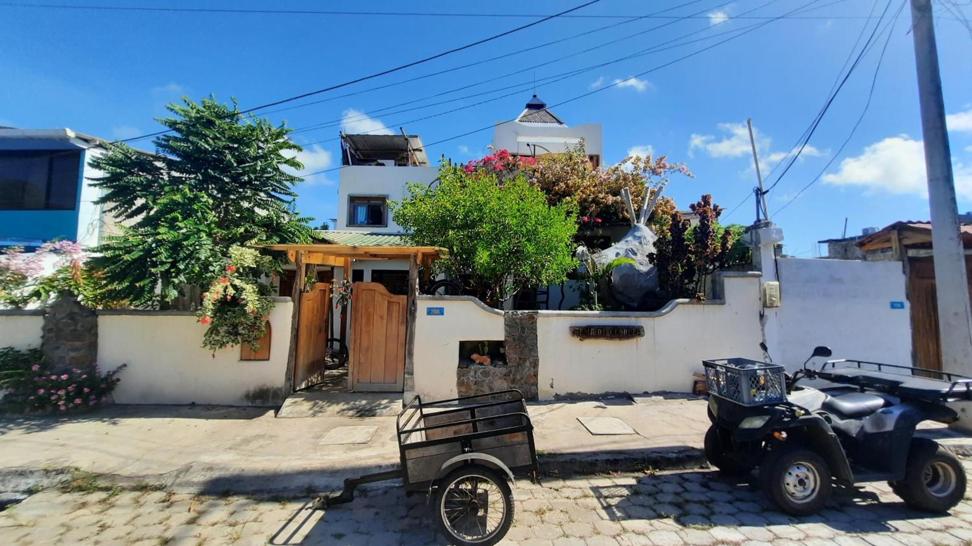 Alma De Cedrela Appartement Puerto Ayora  Buitenkant foto